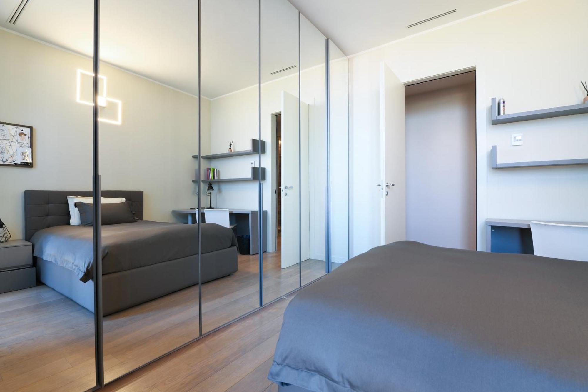 Apartment Luxury In Bosco Verticale Isola